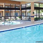 Courtyard St. Louis Creve Coeur 
