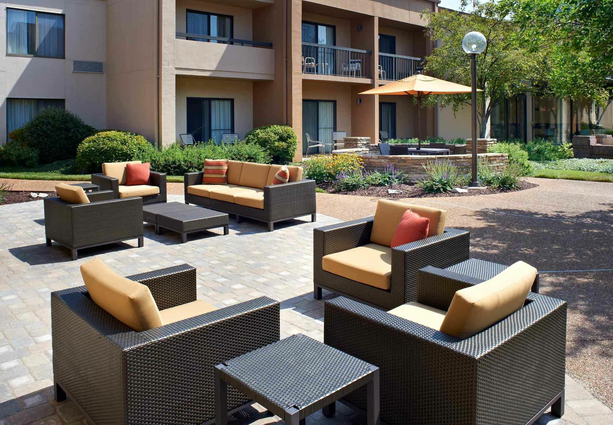 Hotel Courtyard St. Louis Creve Coeur